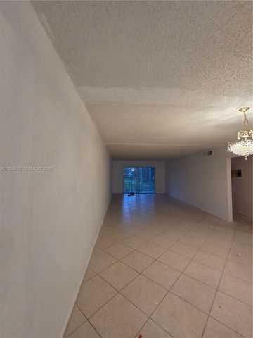 2805 Victoria Way H2, Coconut Creek, FL 33066