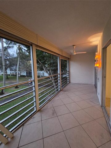 2805 Victoria Way H2, Coconut Creek, FL 33066