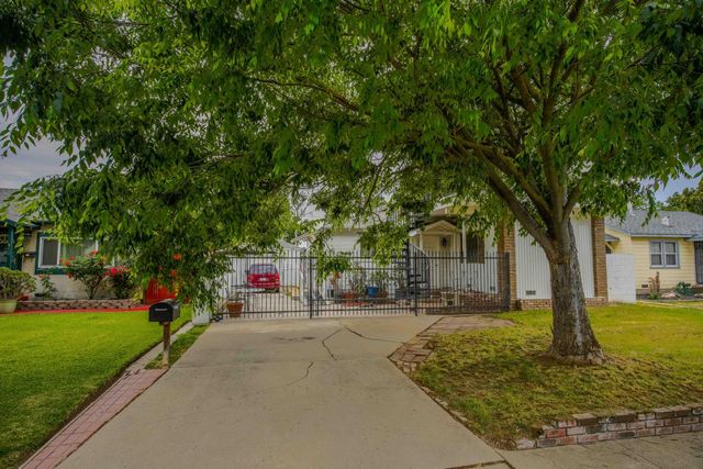 417 Maple St, Modesto, CA 95351