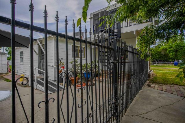 417 Maple St, Modesto, CA 95351