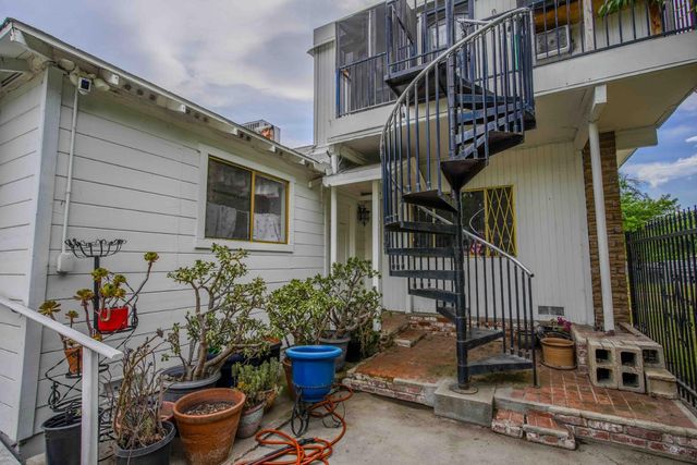 417 Maple St, Modesto, CA 95351