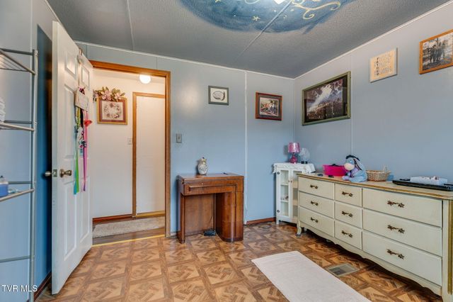 139 Union Church Road, Jonesborough, TN 37659