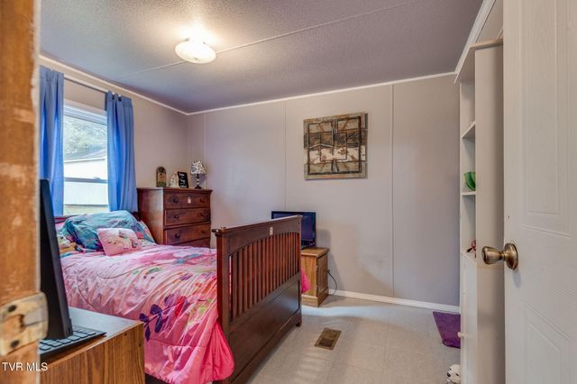 139 Union Church Road, Jonesborough, TN 37659