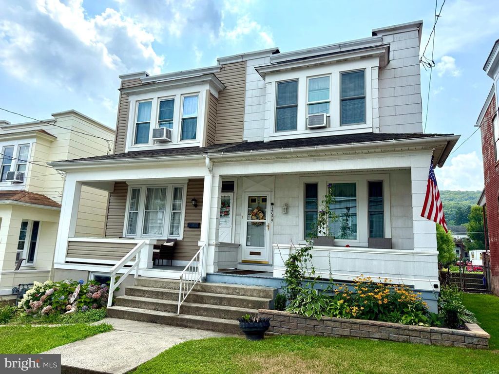 1749 WEST END AVE, Pottsville, PA 17901