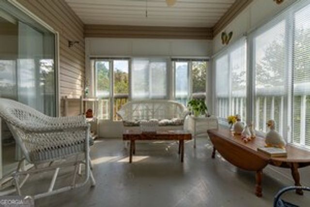 121 River Street, Hiawassee, GA 30546