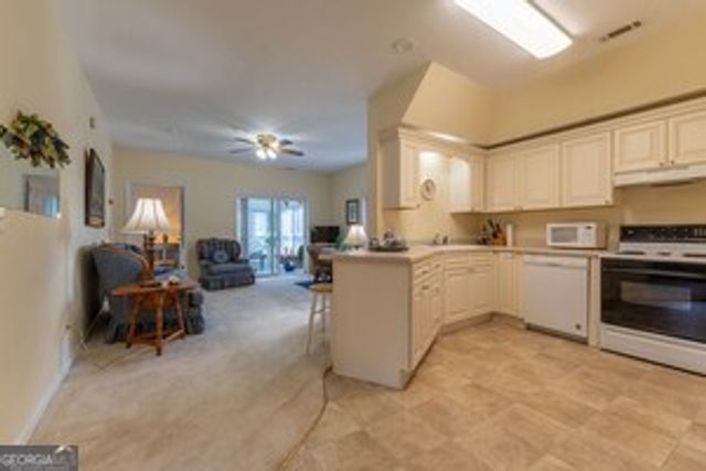 121 River Street, Hiawassee, GA 30546