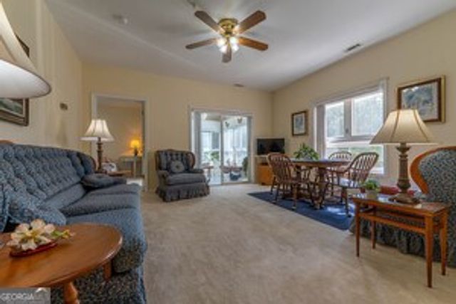 121 River Street, Hiawassee, GA 30546