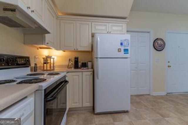 121 River Street, Hiawassee, GA 30546