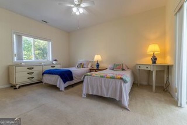 121 River Street, Hiawassee, GA 30546