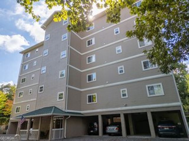 121 River Street, Hiawassee, GA 30546