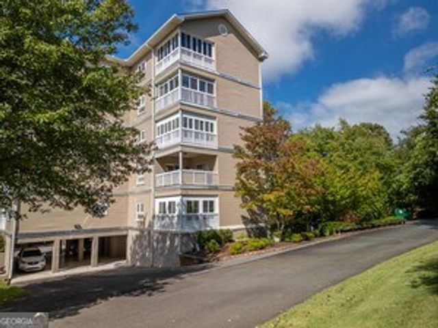 121 River Street, Hiawassee, GA 30546