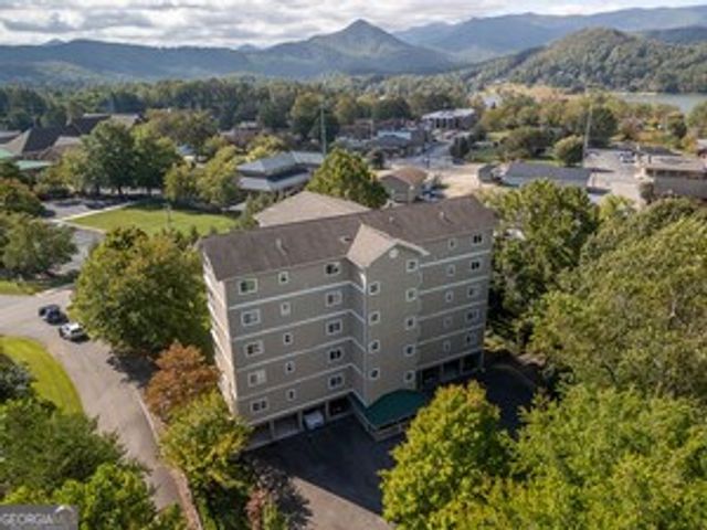 121 River Street, Hiawassee, GA 30546