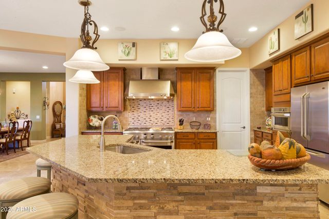 5807 E Sierra Sunset Trail, Cave Creek, AZ 85331