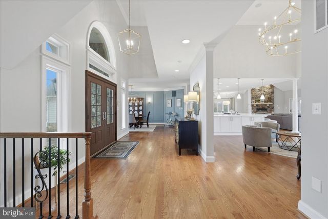 16076 BERLIN TPKE, Purcellville, VA 20132