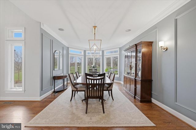 16076 BERLIN TPKE, Purcellville, VA 20132