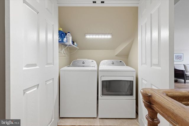 16076 BERLIN TPKE, Purcellville, VA 20132