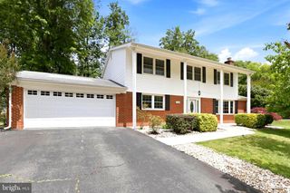 7168 GAME LORD DR, Springfield, VA 22153