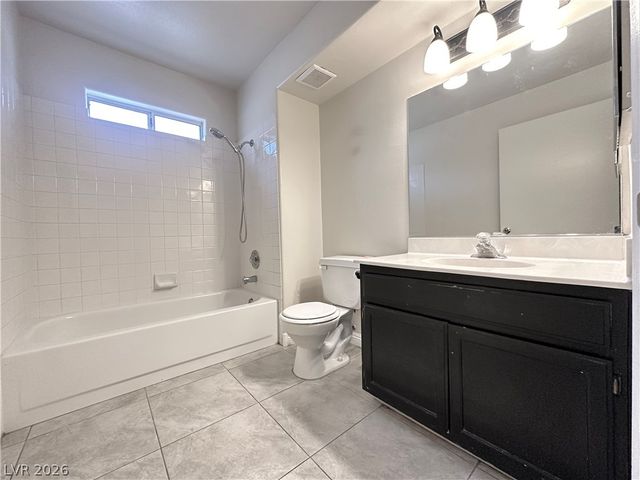 9070 Spring Mountain Road 115, Las Vegas, NV 89117