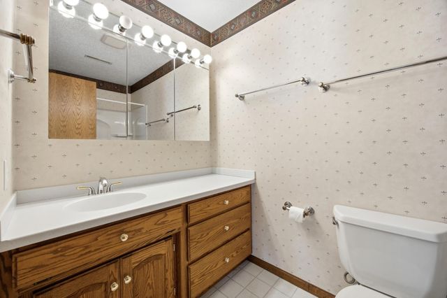 3829 10th Street N, Fargo, ND 58102