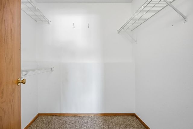 3829 10th Street N, Fargo, ND 58102