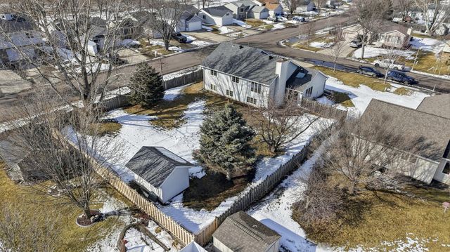 3829 10th Street N, Fargo, ND 58102