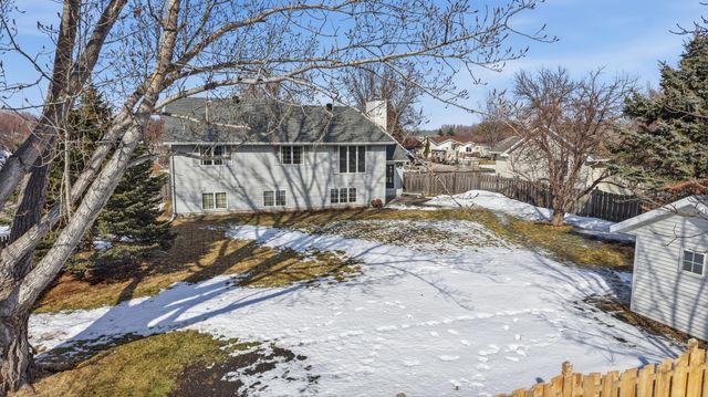 3829 10th Street N, Fargo, ND 58102