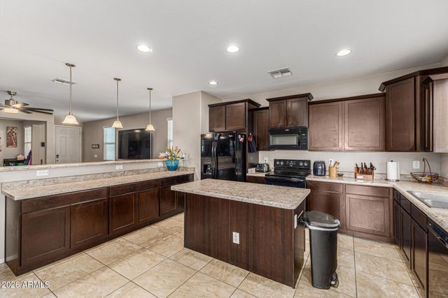 12214 W DEL RIO Lane, Avondale, AZ 85323