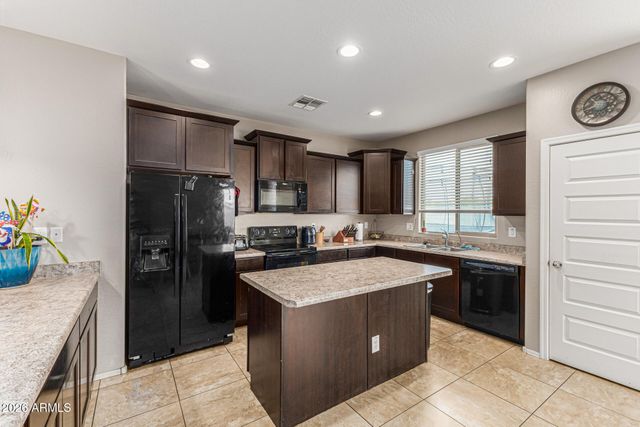 12214 W DEL RIO Lane, Avondale, AZ 85323