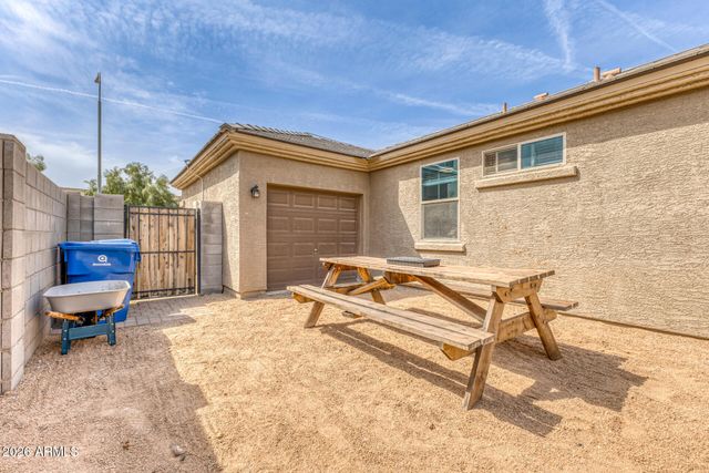 12214 W DEL RIO Lane, Avondale, AZ 85323