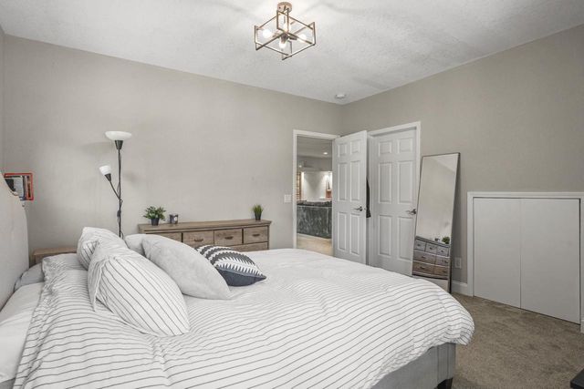 1704 Tierney Drive, Waunakee, WI 53597