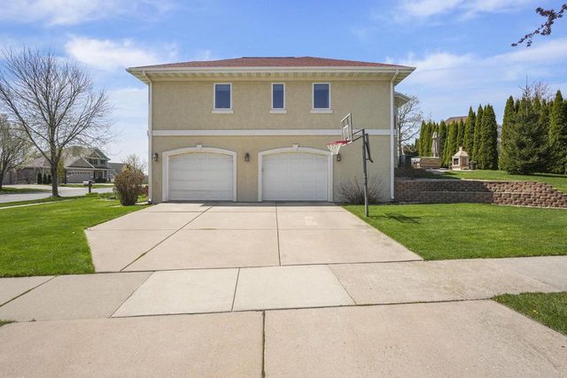 1704 Tierney Drive, Waunakee, WI 53597