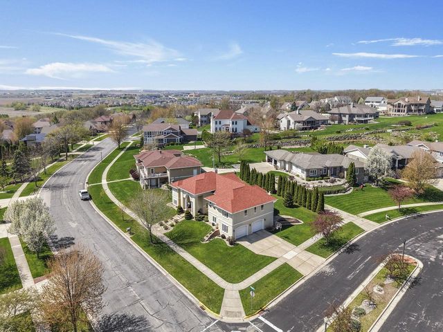 1704 Tierney Drive, Waunakee, WI 53597