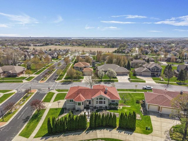 1704 Tierney Drive, Waunakee, WI 53597