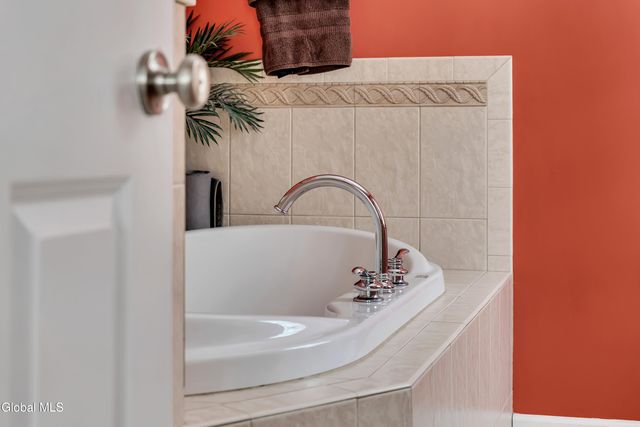 17 Terrace Road, Queensbury, NY 12804