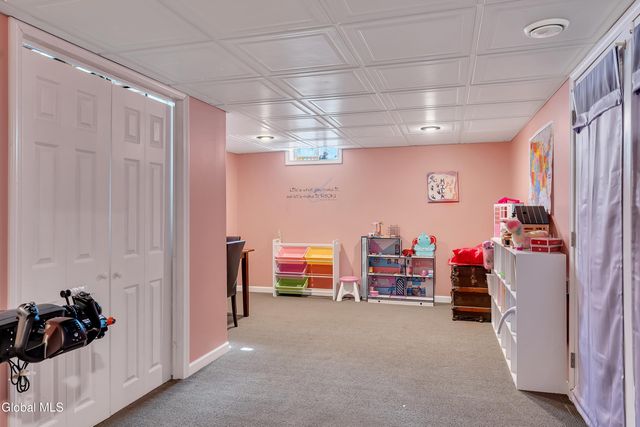 17 Terrace Road, Queensbury, NY 12804