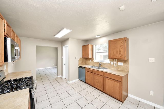 4815 Drew Forest Lane, Humble, TX 77346