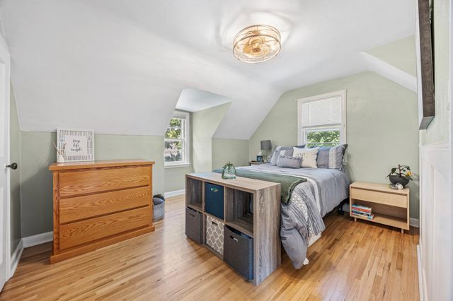 1534 10th Street S, Fargo, ND 58103