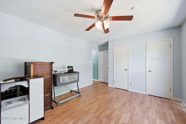 5987 Brookcliff Road, Fayetteville, NC 28304