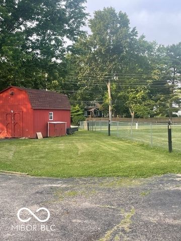 6957 E Old State Road, Mooresville, IN 46158