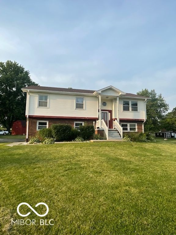 6957 E Old State Road, Mooresville, IN 46158