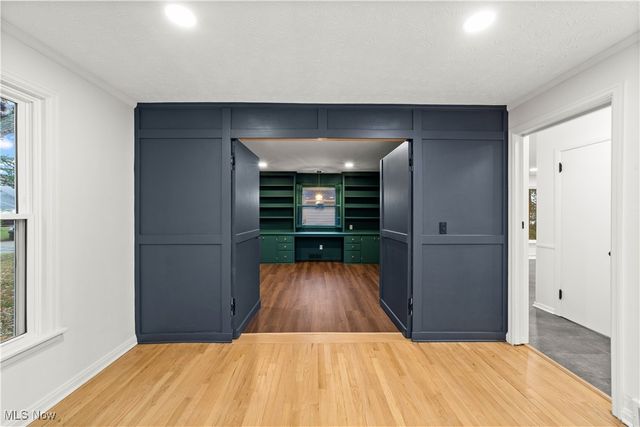 320 Missouri Avenue, Lorain, OH 44052