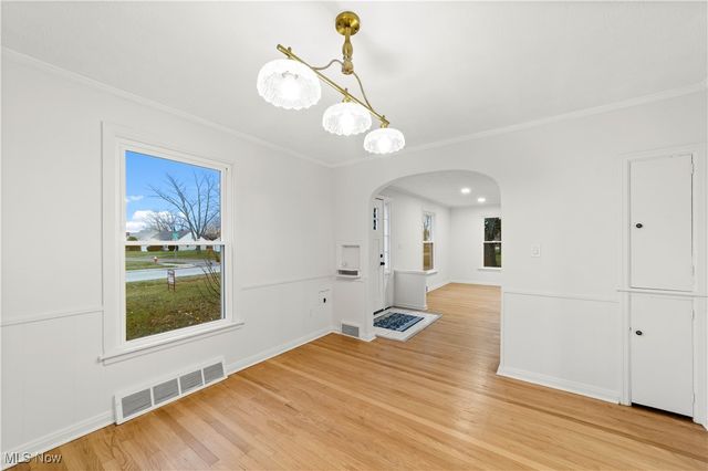 320 Missouri Avenue, Lorain, OH 44052