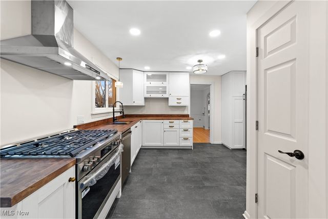 320 Missouri Avenue, Lorain, OH 44052