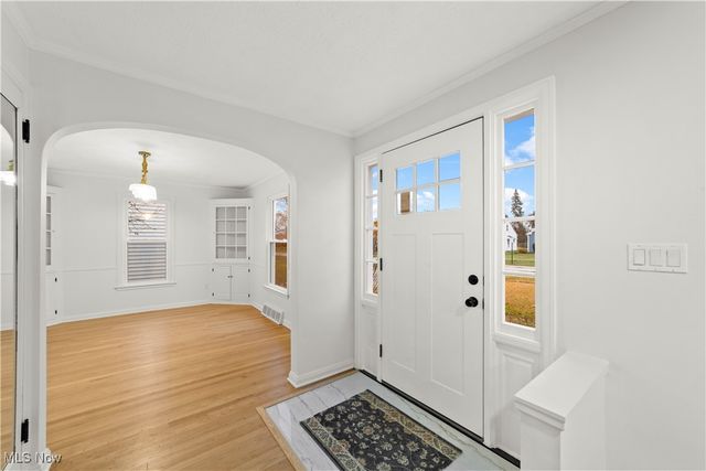 320 Missouri Avenue, Lorain, OH 44052