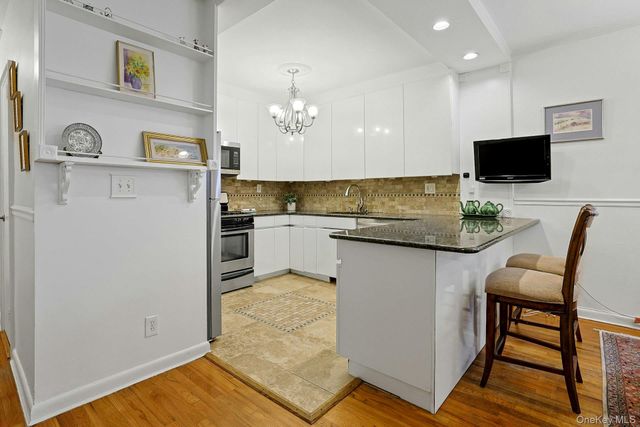 1255 North Avenue B-4j, New Rochelle, NY 10804