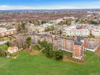 1255 North Avenue B-4j, New Rochelle, NY 10804