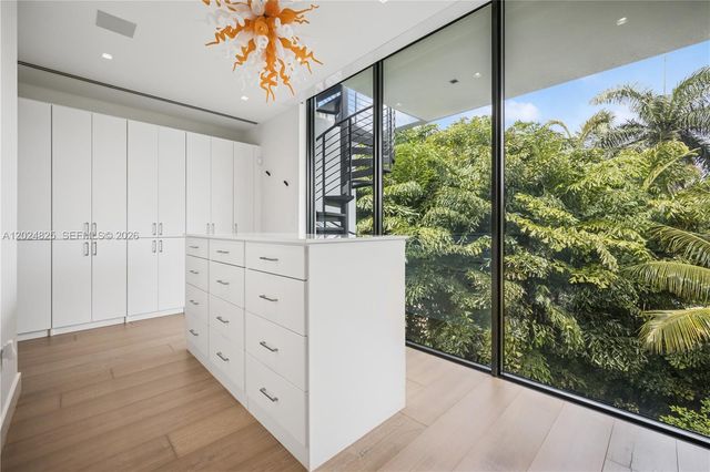 420 N Hibiscus Drive, Miami Beach, FL 33139