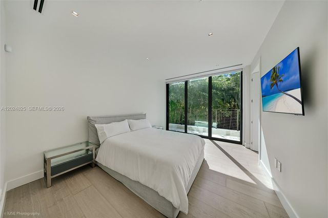 420 N Hibiscus Drive, Miami Beach, FL 33139