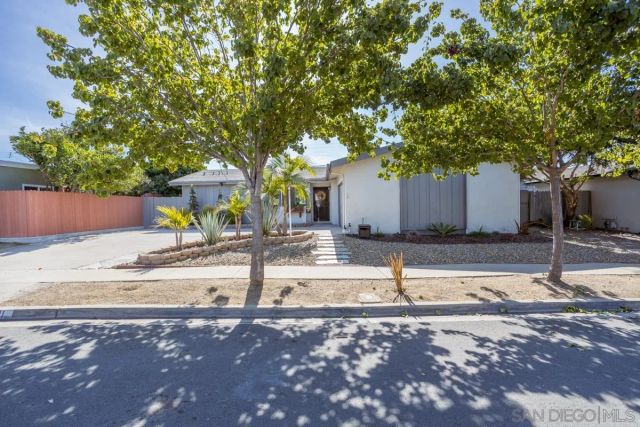 8511 Fensmuir St, San Diego, CA 92123