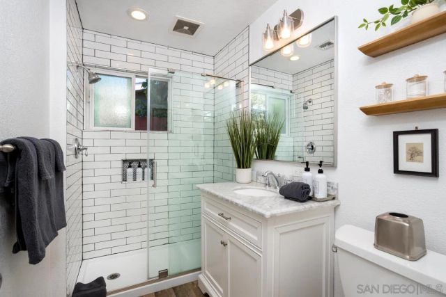 8511 Fensmuir St, San Diego, CA 92123